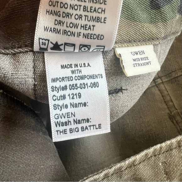 TRAVE Gwen High-Rise Camo Ankle Cargo Pants The Big Battle Denim Casual Women 27 - Picture 11 of 11